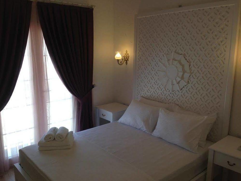 Alacati Alaris Hotel מראה חיצוני תמונה
